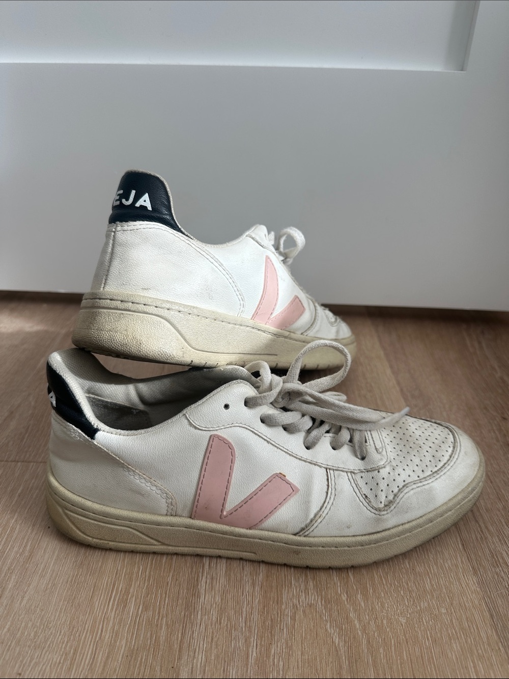 Veja White Leather Sneakers with Pink V and Black Heel